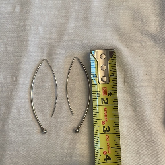 VINTAGE Sterling silver “Balancing Act” earrings W1307 - Picture 2 of 2